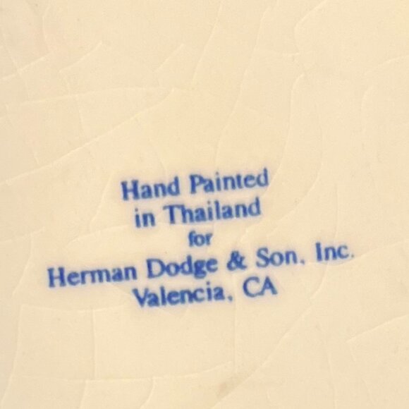 Set of 2 Vintage Hand-Painted in Thailand Mugs Made for Herman Dodge & Son, Inc - Picture 12 of 12